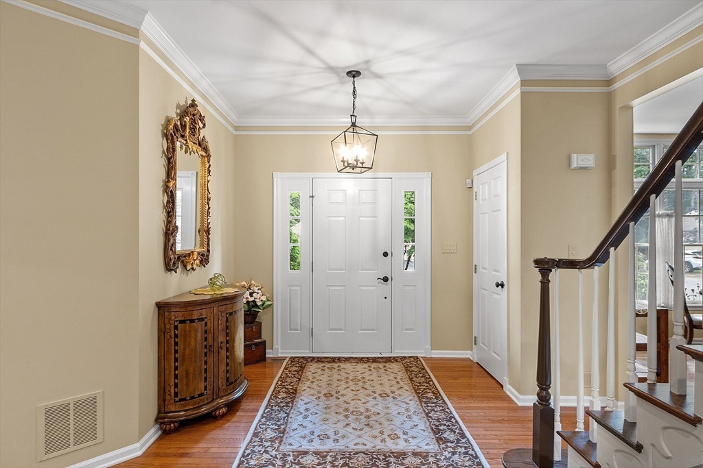 12 Arbella Road, Unit 12 Bedford, MA 01730 - Photo 4 of 37 Gallery Image 4