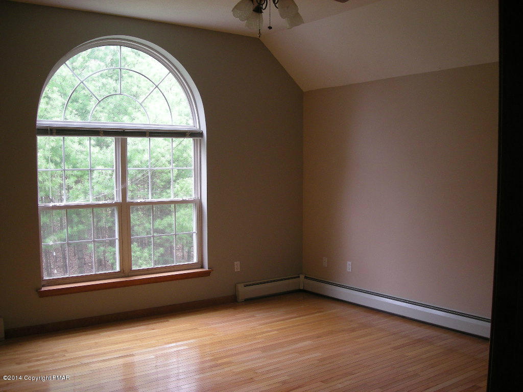 256 Turkey Ridge Kunkletown, PA 18058 - Photo 9 of 15 Master Bedroom