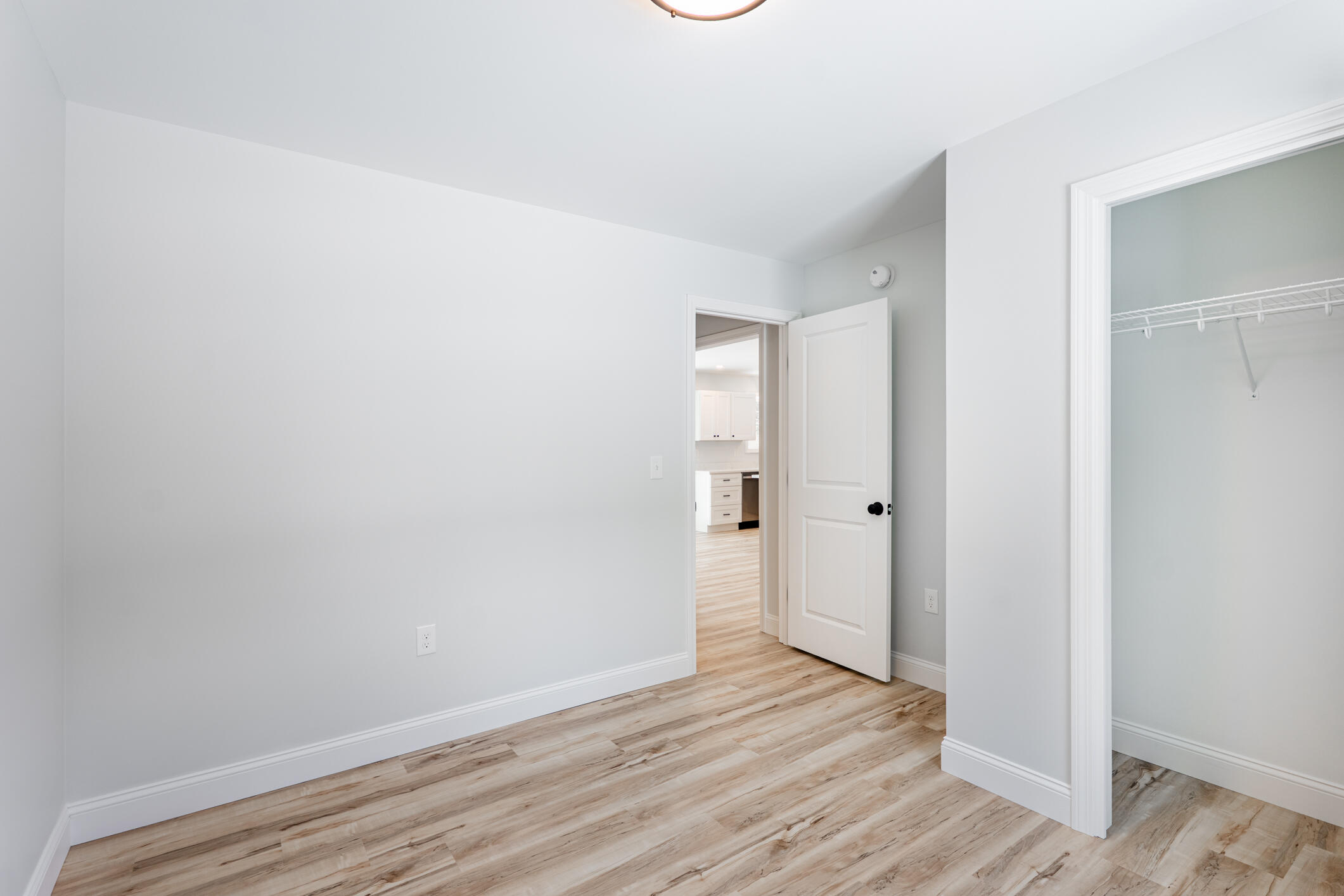 921 Sebago Road Sebago, ME 04029 - Photo 15 of 37 240LeisureLnLimerick-27