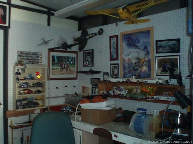2869 Southwest Monarch Trail Stuart, FL 34997 - Photo 5 of 27 Gallery Image 5