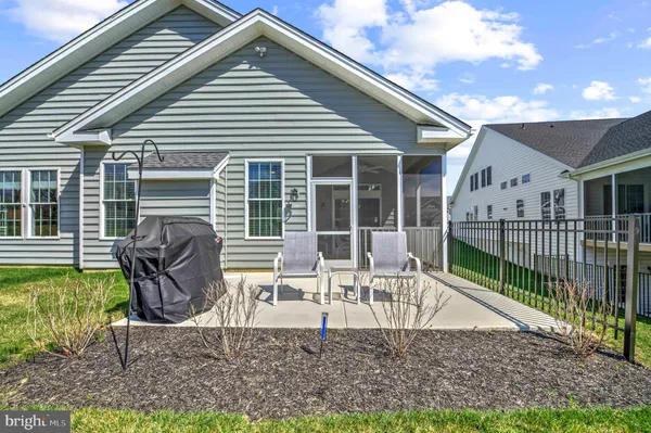 $825,000 | 226 Loyal Lane, Unit 109, Coatesville, PA 19320