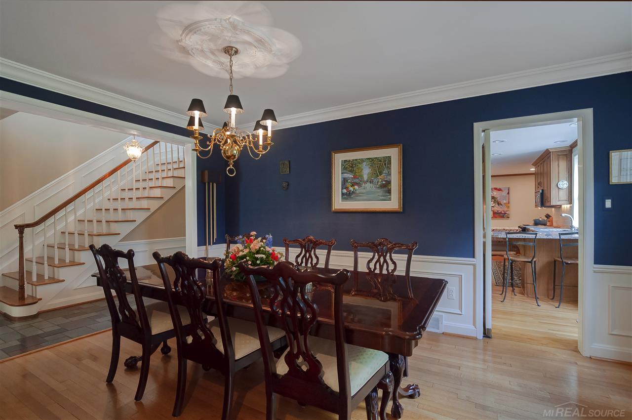 74 Lewiston Road Grosse Pointe Farms, MI 48236 - Photo 10 of 67