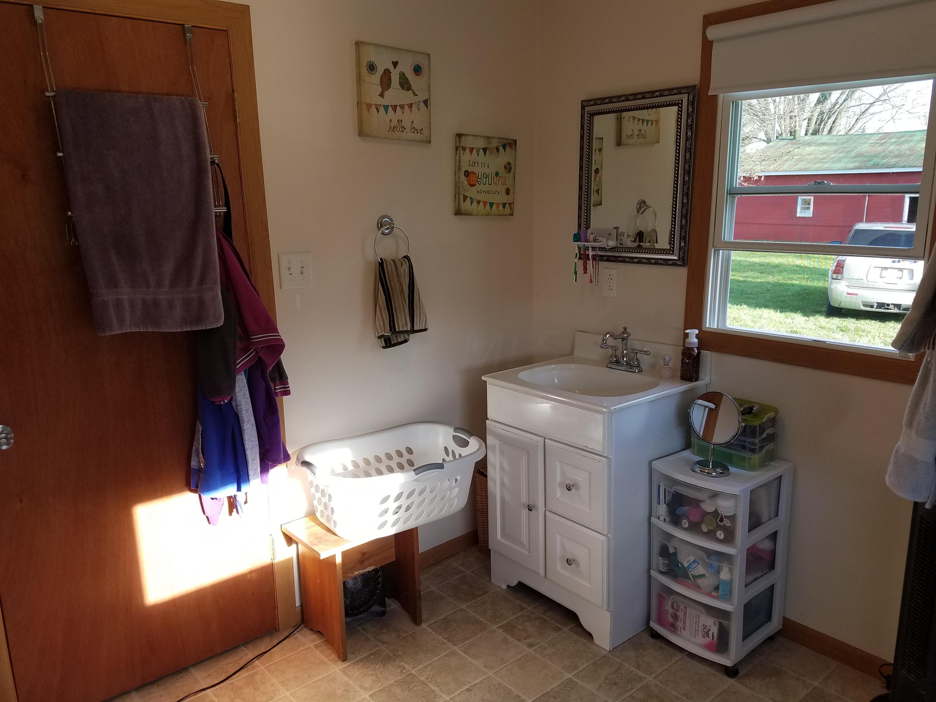 11984 16th Road Southwest Stoutsville, OH 43154 - Photo 23 of 34 Gallery Image 23