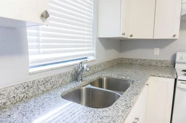 $1,495 | 5706 North Lincoln Avenue, Unit C, Tampa, FL 33614