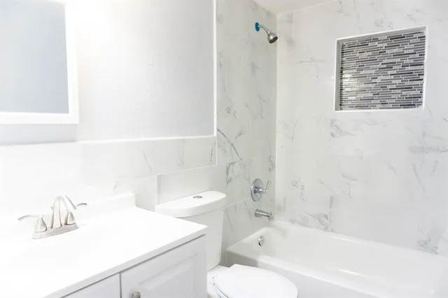 $1,495 | 5706 North Lincoln Avenue, Unit C, Tampa, FL 33614