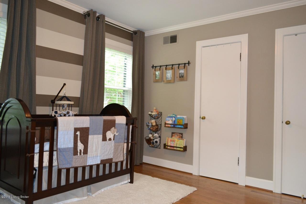 204 Ring Road Louisville, KY 40207 - Photo 36 of 50 aring58