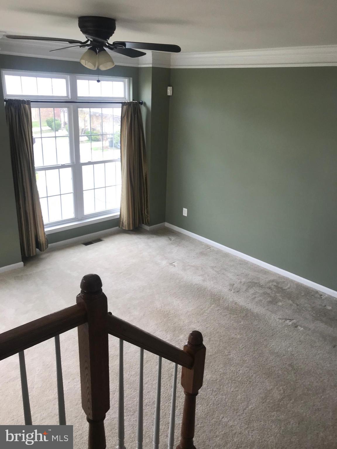 42641 Homefront Terrace Chantilly, VA 20152 - Photo 4 of 11