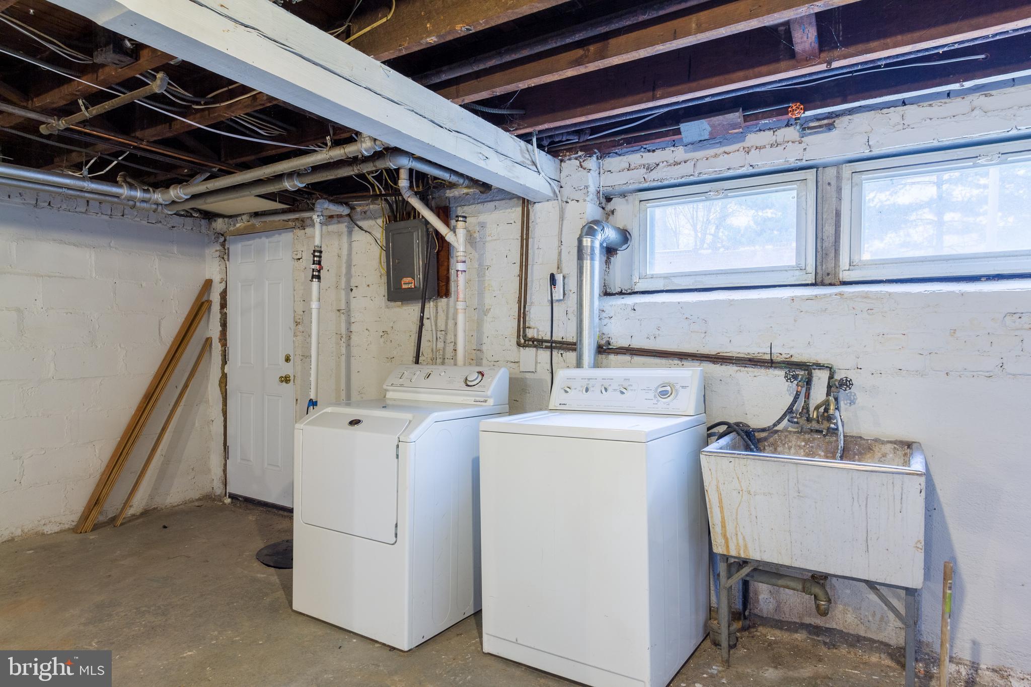 6760 Woodley Road Baltimore, MD 21222 - Photo 27 of 37 Gallery Image 27