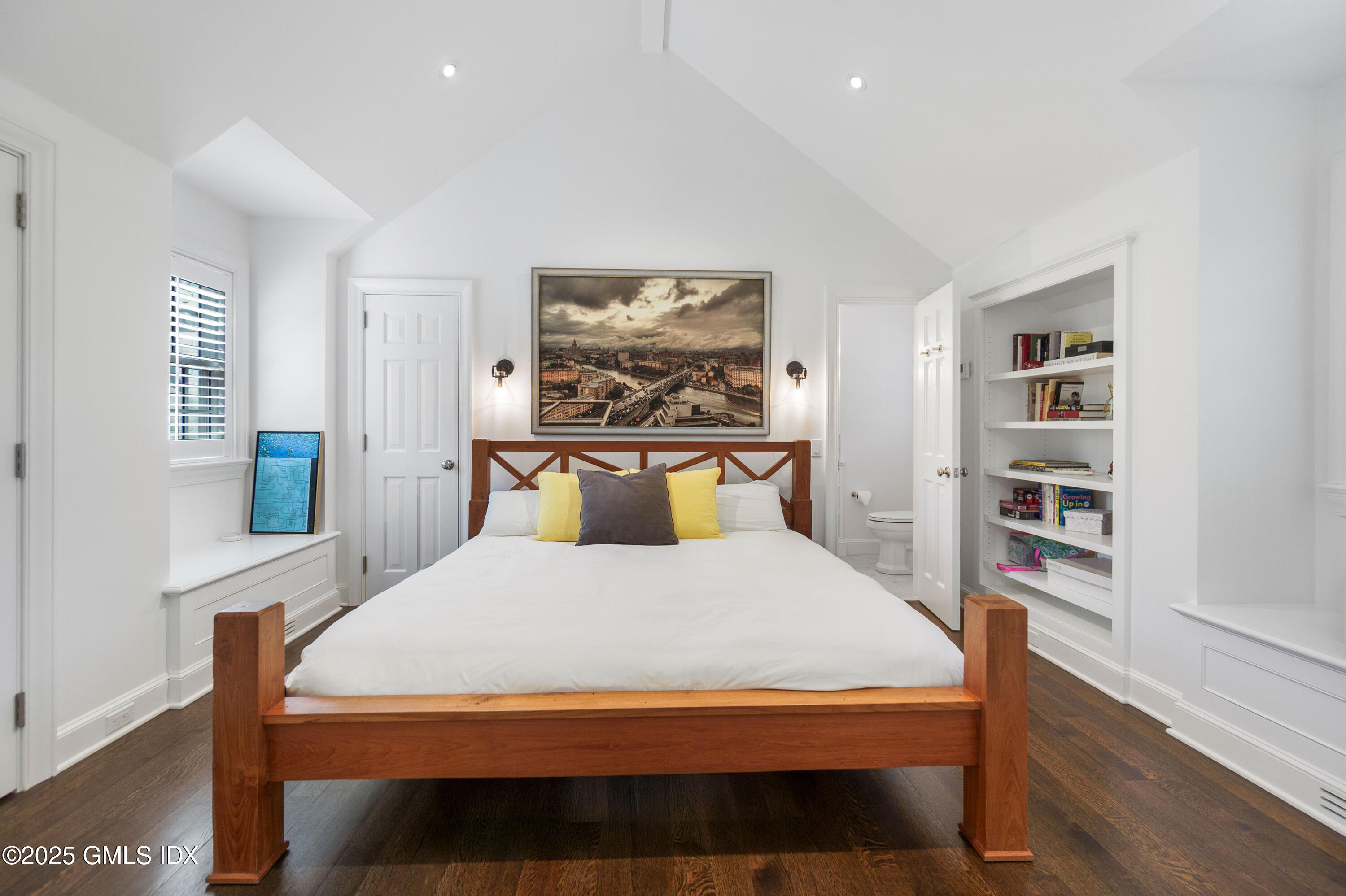 59 Hillside Road Greenwich, CT 06830 - Photo 19 of 35 21-Edit