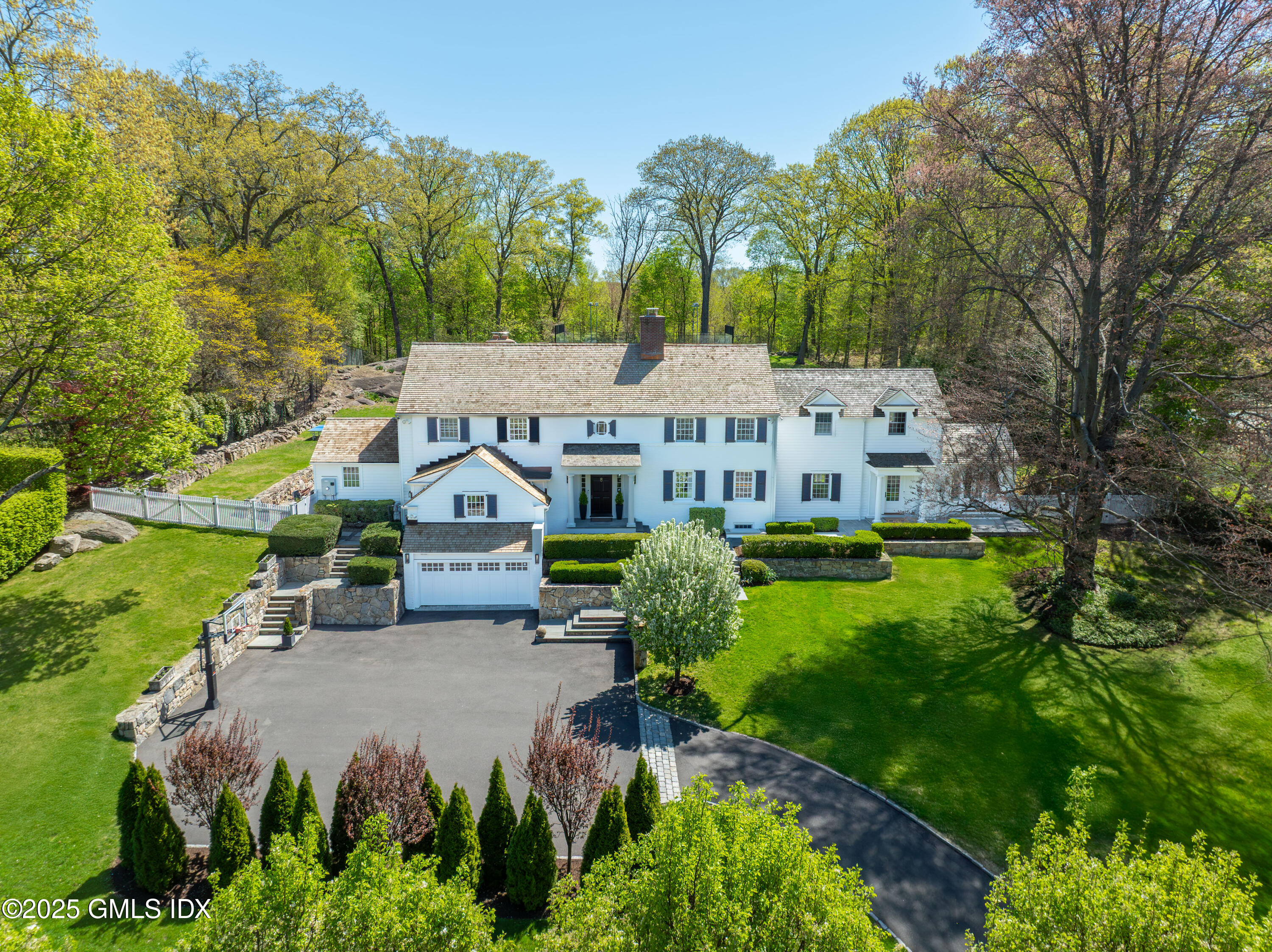 59 Hillside Road Greenwich, CT 06830 - Photo 2 of 35 Exterior