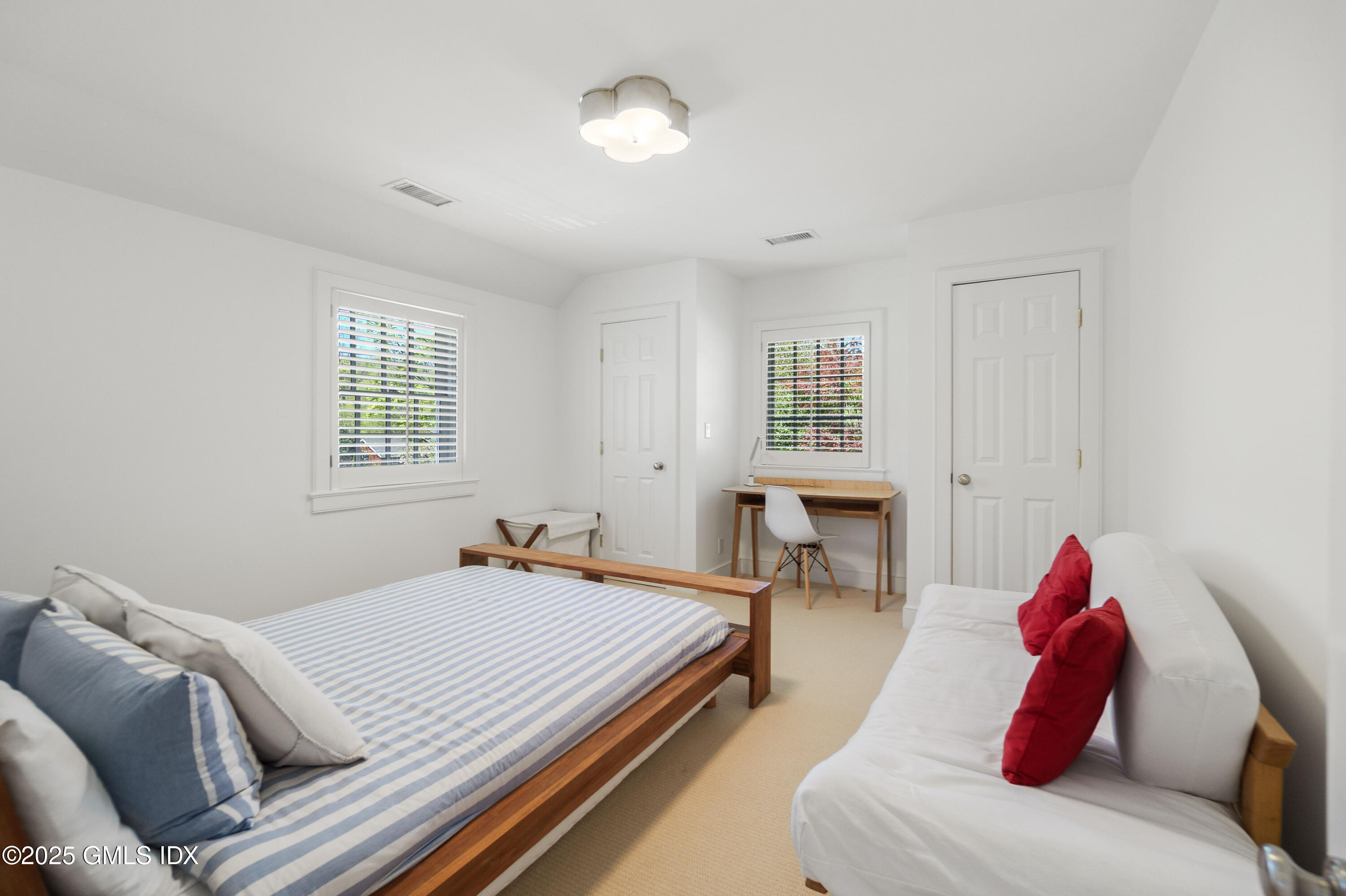 59 Hillside Road Greenwich, CT 06830 - Photo 24 of 35 Bedroom