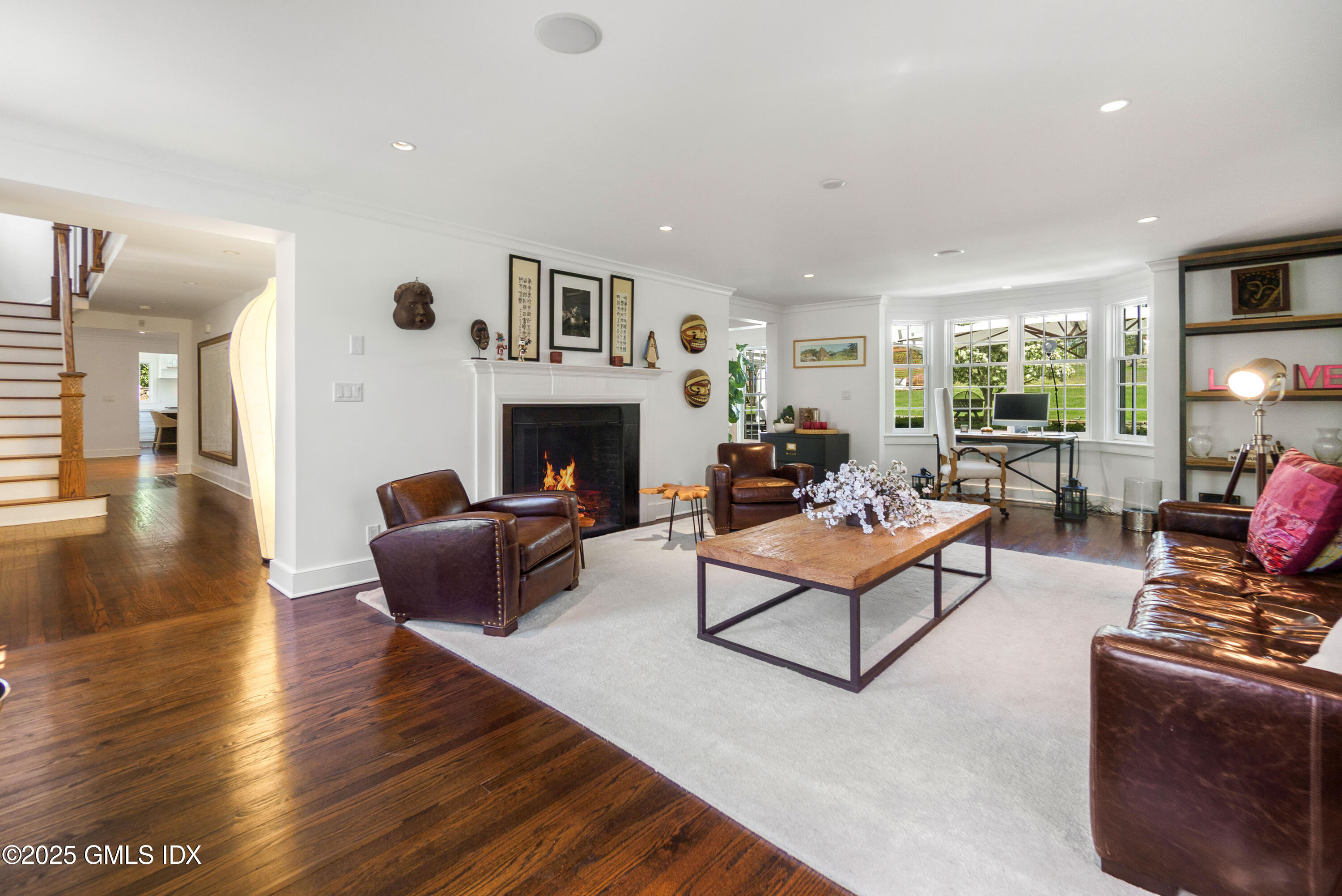59 Hillside Road Greenwich, CT 06830 - Photo 7 of 35 Living Room