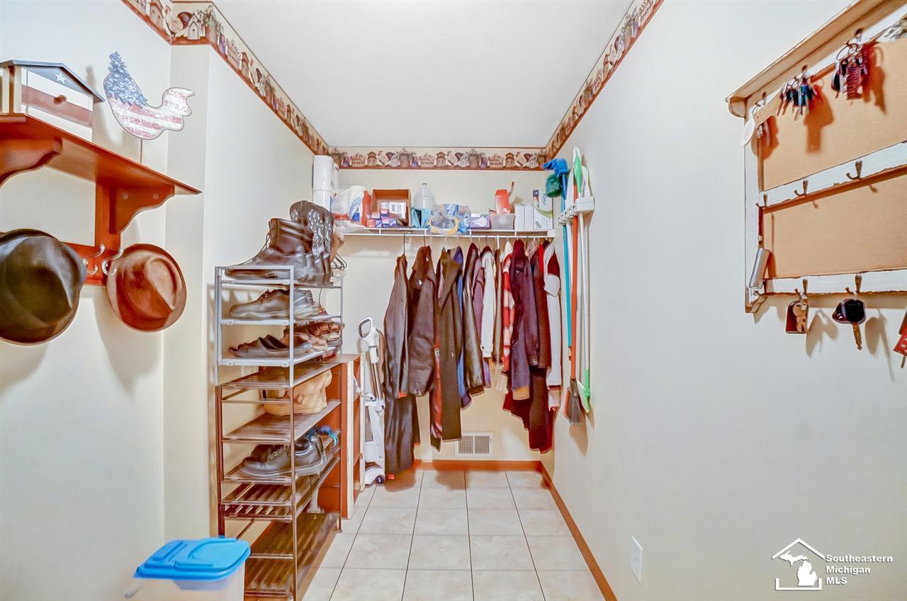 3833 Morocco Road Petersburg, MI 49270 - Photo 26 of 49 Gallery Image 26