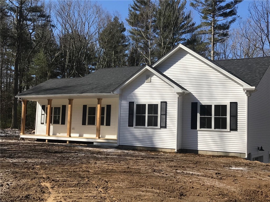 411 Durfee Hill Road Glocester, RI 02814 - Photo 6 of 24 Gallery Image 6