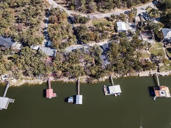 $600,000 | 373 County Road 1742, Chico, TX 76431