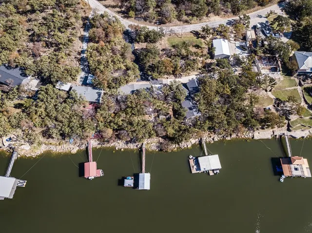 $625,000 | 373 County Road 1742, Chico, TX 76431