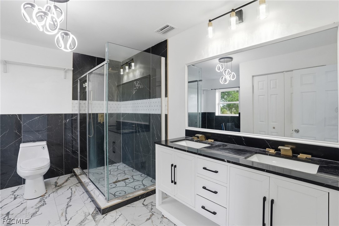 2180 Cook Lane Alva, FL 33920 - Photo 26 of 46 a bathroom with a sink and a mirror