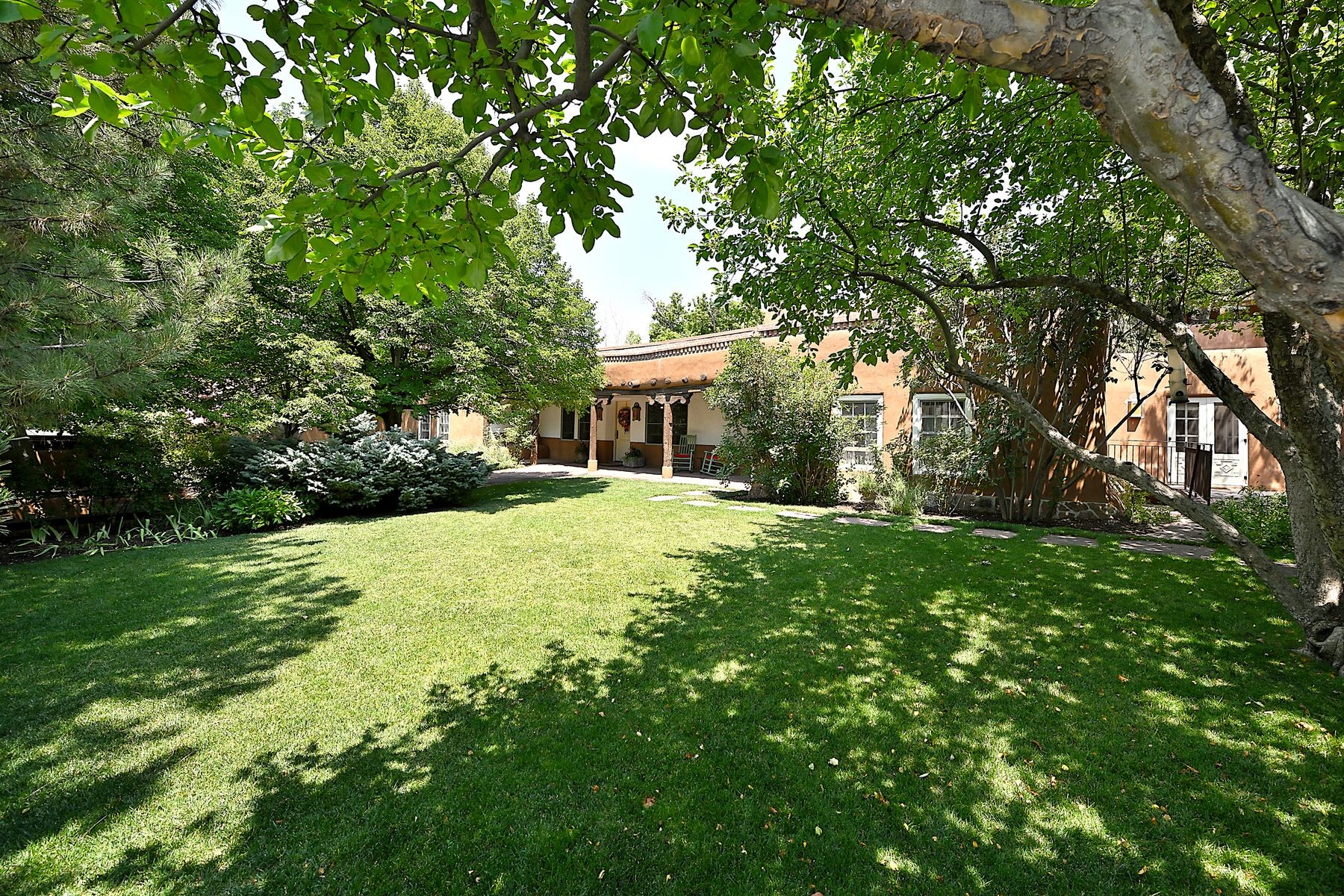 311 Bishops Lodge Road Santa Fe, NM 87501 - Photo 45 of 55 Gallery Image 45