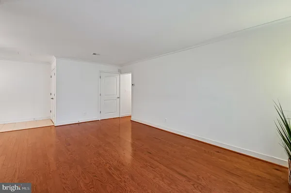 $285,000 | 300 Hilltop Lane, Unit 300B, Annapolis, MD 21403