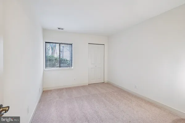 $285,000 | 300 Hilltop Lane, Unit 300B, Annapolis, MD 21403