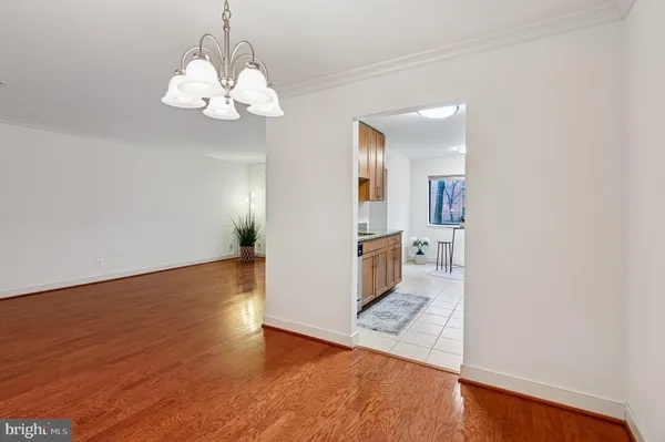 $285,000 | 300 Hilltop Lane, Unit 300B, Annapolis, MD 21403