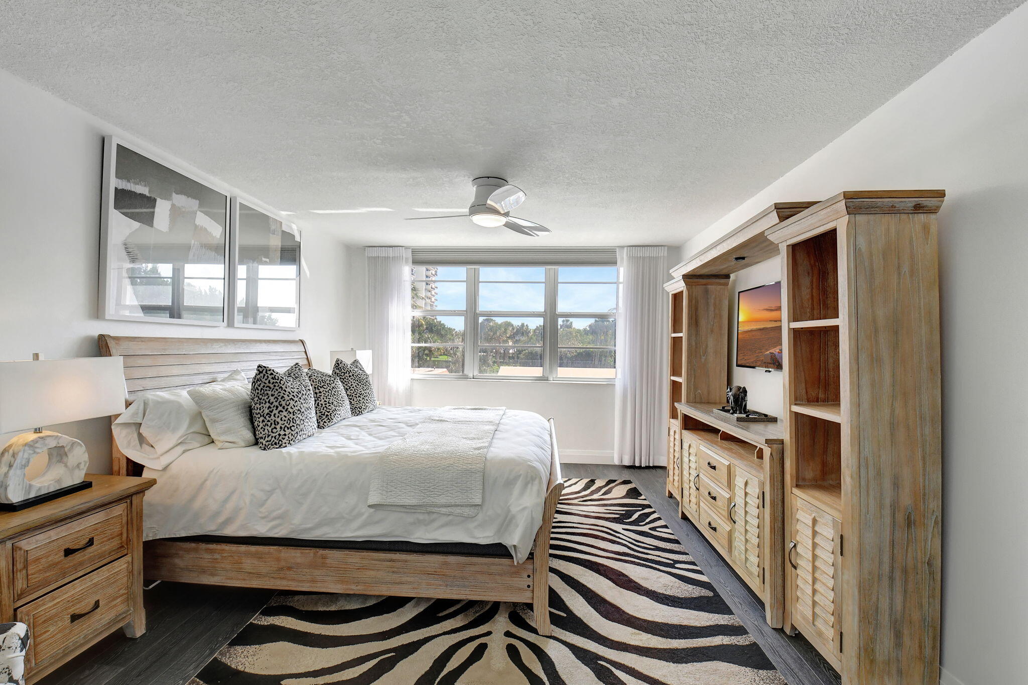 2121 North Ocean Boulevard, Unit 209W Boca Raton, FL 33431 - Photo 12 of 35 Primary Bedroom
