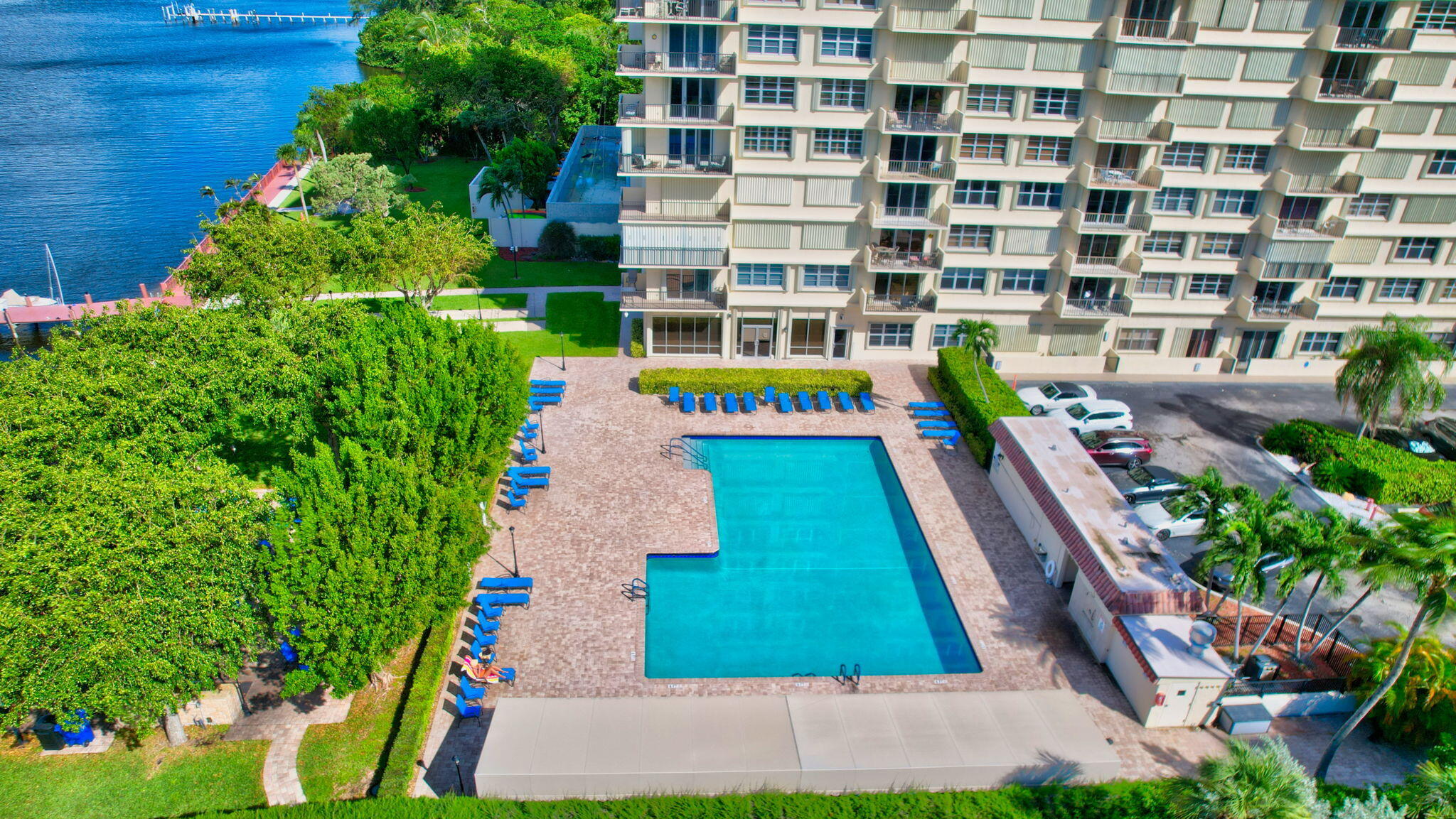 2121 North Ocean Boulevard, Unit 209W Boca Raton, FL 33431 - Photo 20 of 35 Boca Towers Pool
