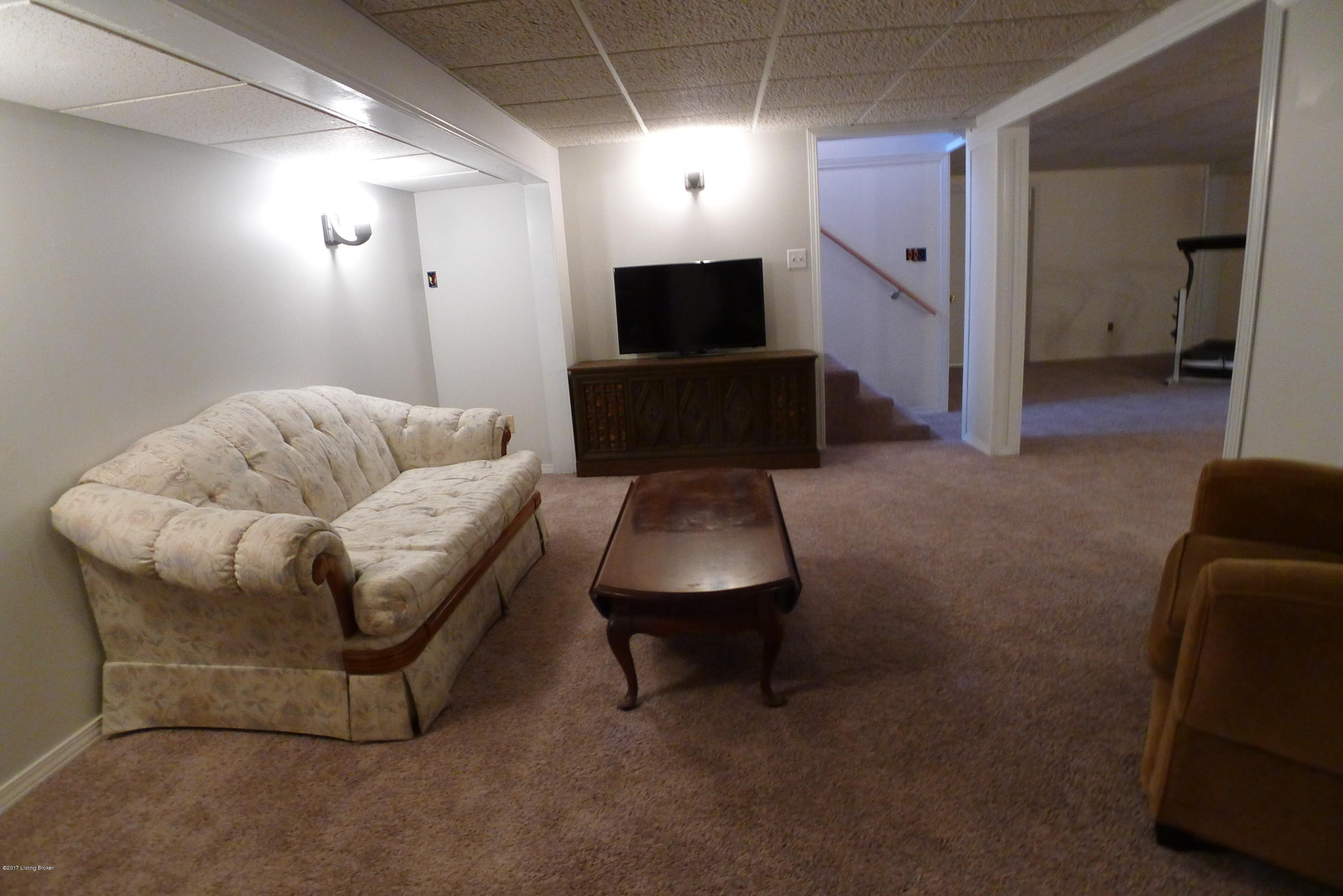 3707 Longview Road Louisville, KY 40299 - Photo 23 of 32 10 finished basement (2)