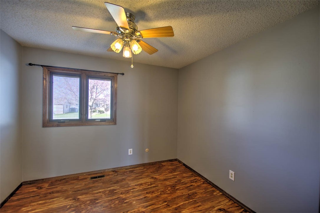 892 Jefferson Drive Decatur, IL 62521 - Photo 17 of 22 Gallery Image 17