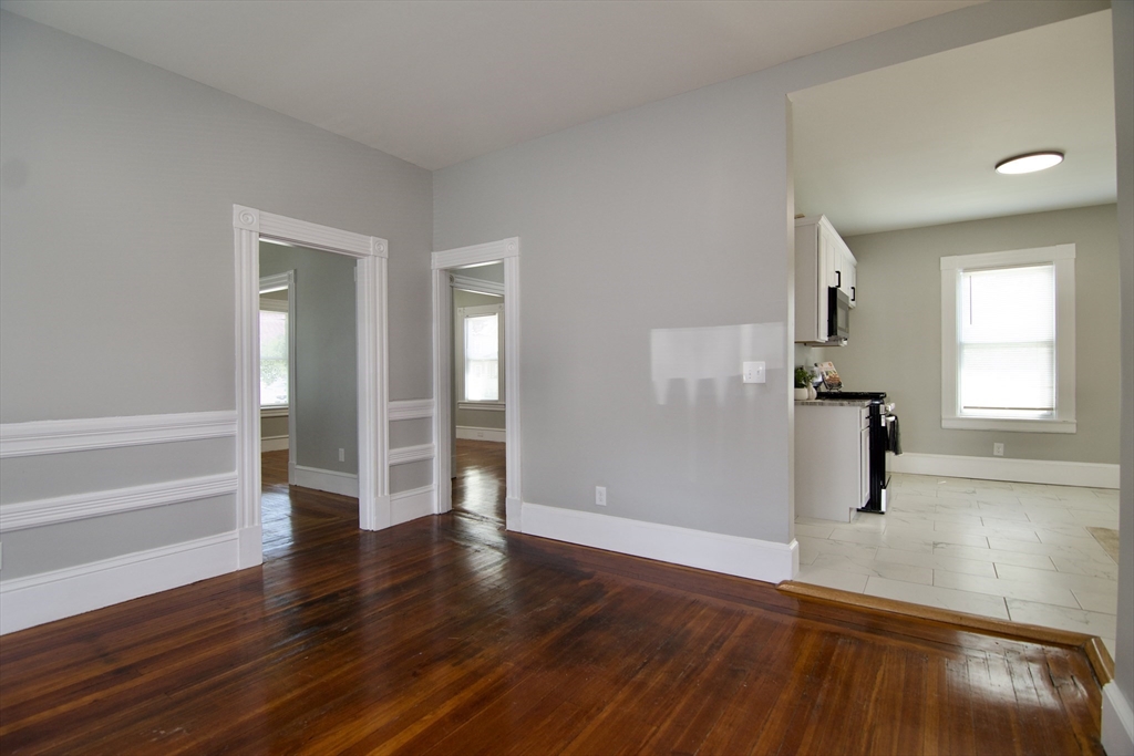 43 Princeton Street Springfield, MA 01109 - Photo 15 of 41