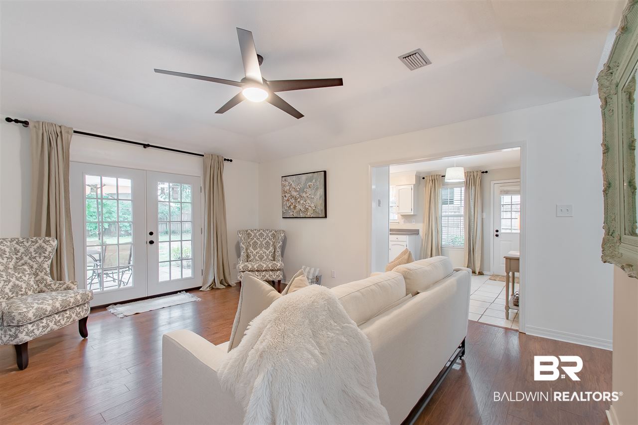 5354 Salmon Court Mobile, AL 36693 - Photo 7 of 31