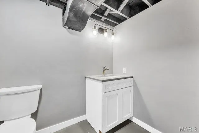 $293,500 | 6036 Arsenal Street, St. Louis, MO 63139