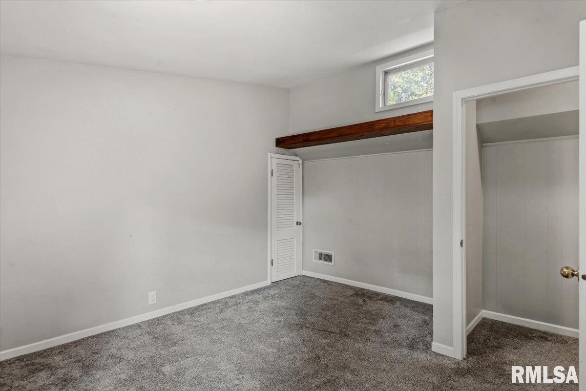 872 South MacArthur Boulevard Springfield, IL 62704 - Photo 23 of 37
