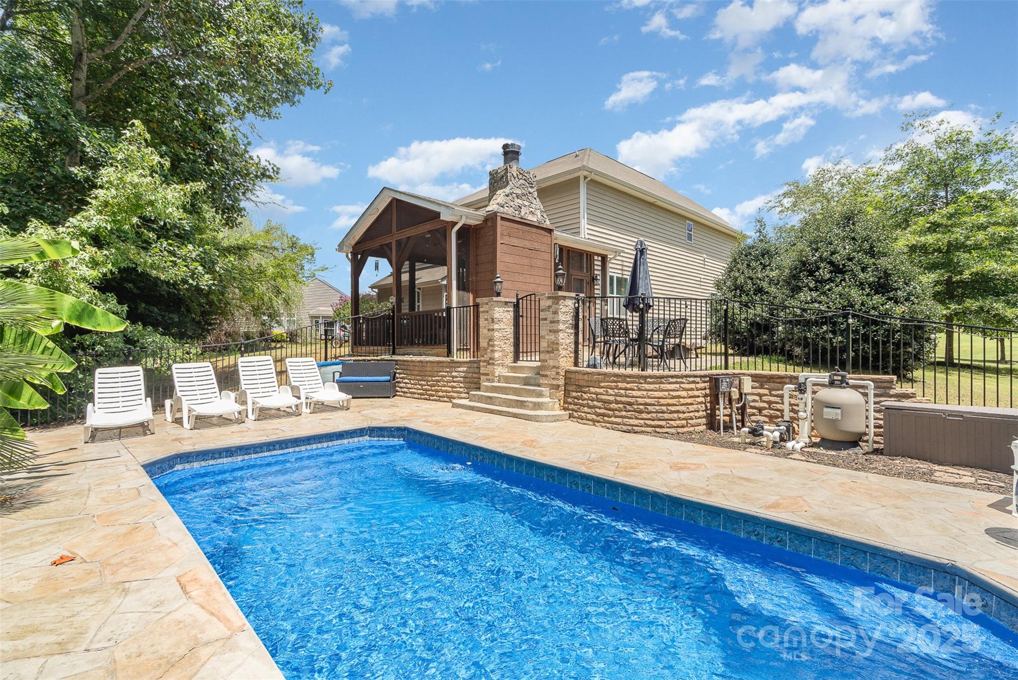 11907 Kimberfield Road Matthews, NC 28105 - Photo 12 of 38