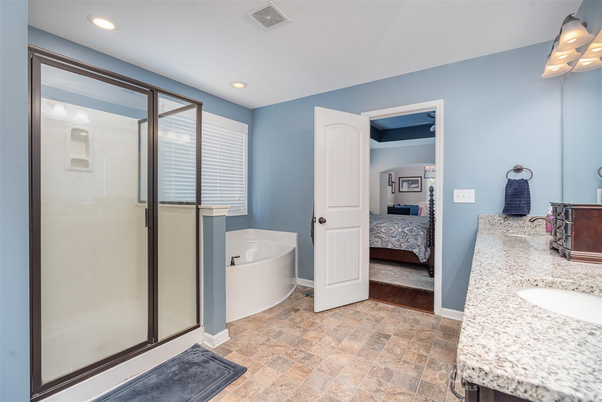 11907 Kimberfield Road Matthews, NC 28105 - Photo 7 of 38