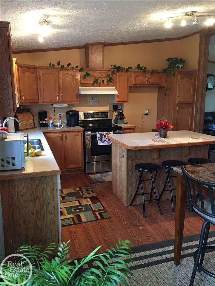 8773 Metcalf Road Avoca, MI 48006 - Photo 8 of 34