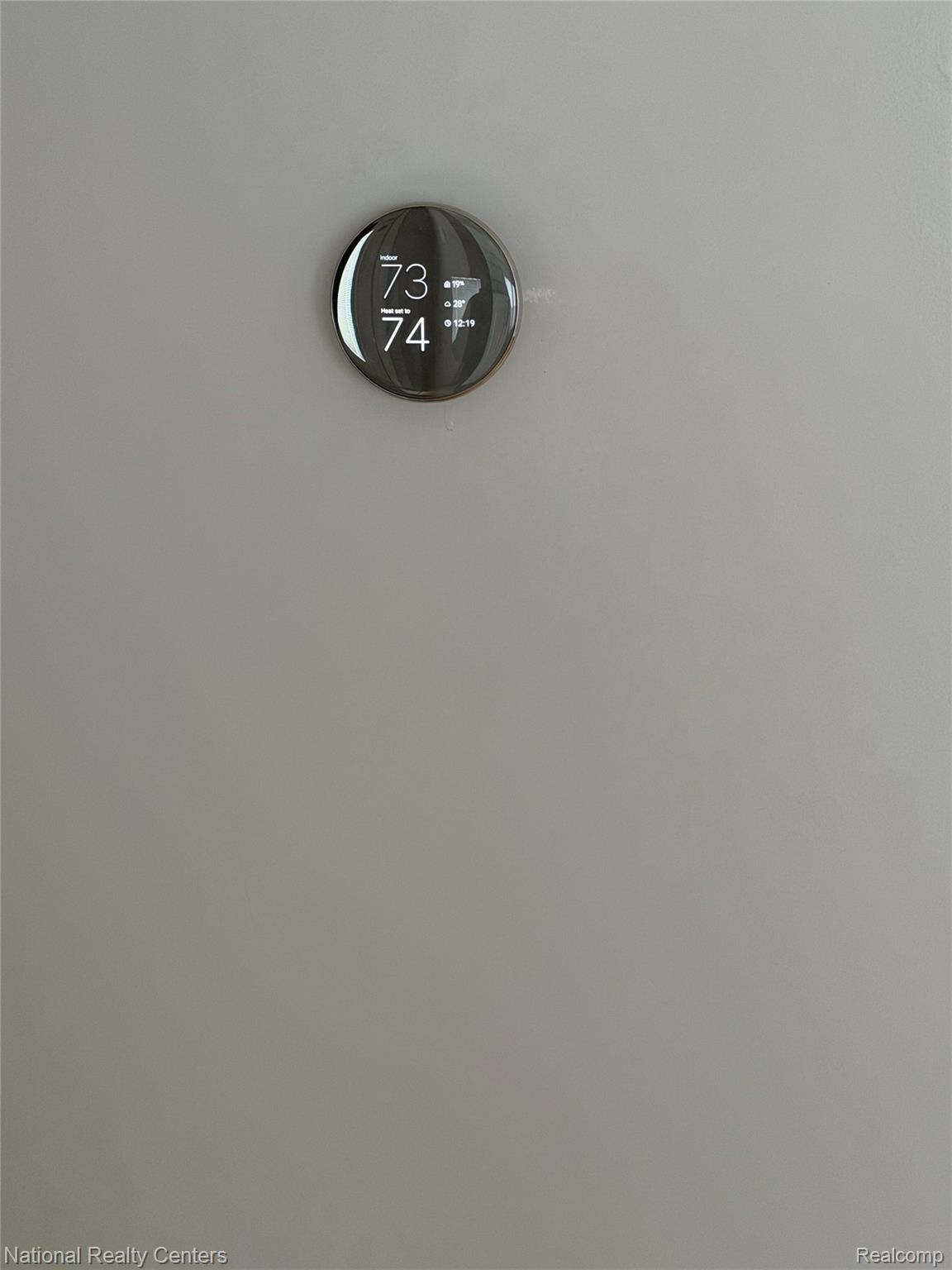 16522 Inverness Street Detroit, MI 48221 - Photo 32 of 62 Nest Thermostat energy efficient