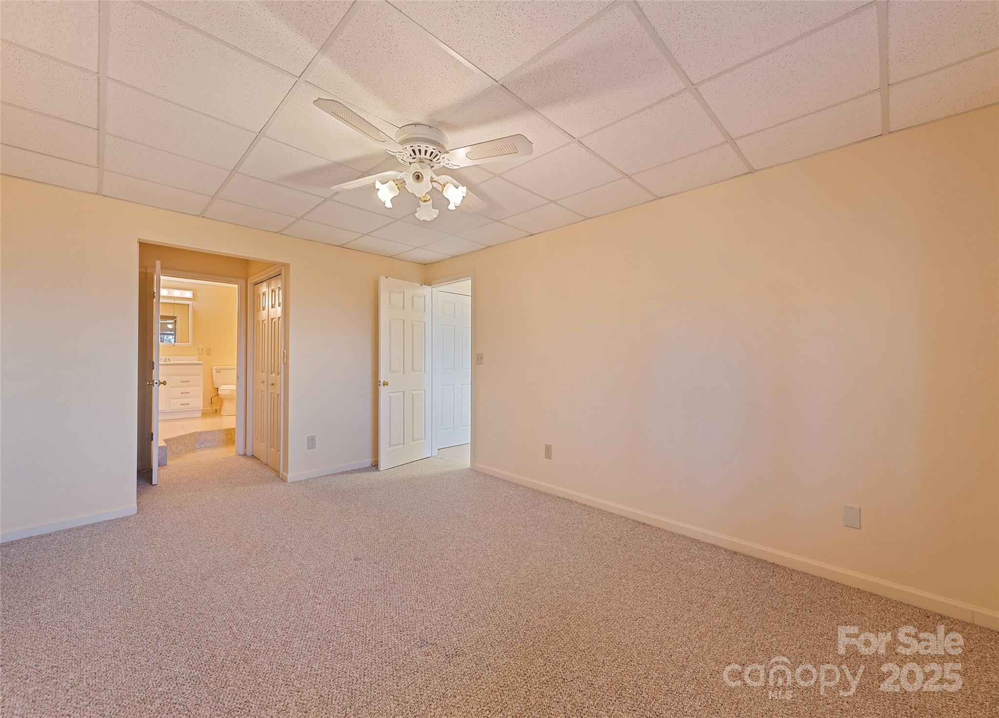 1350 Davis Mountain Road Hendersonville, NC 28739 - Photo 31 of 47