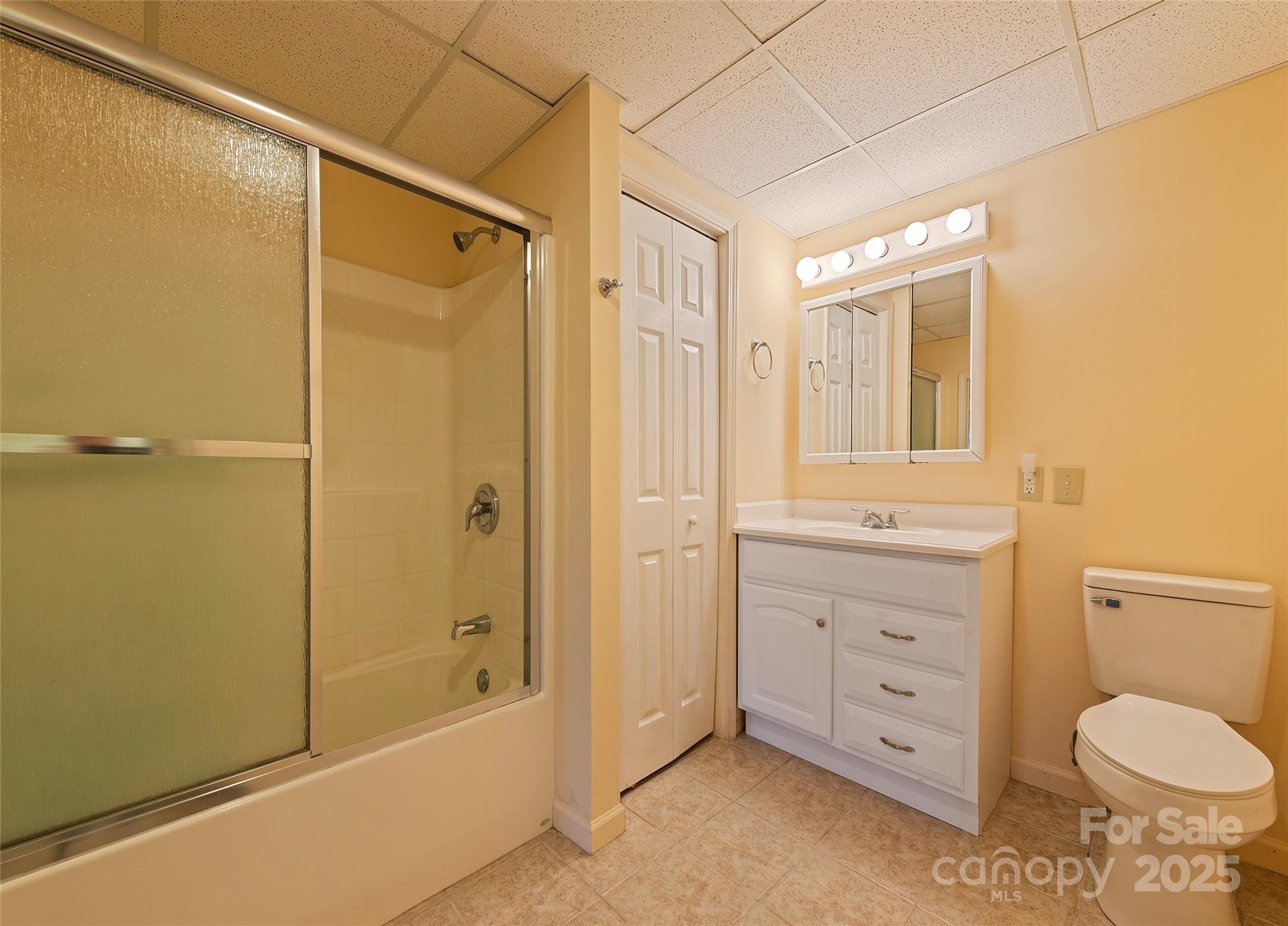 1350 Davis Mountain Road Hendersonville, NC 28739 - Photo 32 of 47