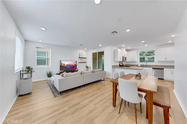 $475,000 | 15280 Horizon Street, Unit 6, Fontana, CA 92336