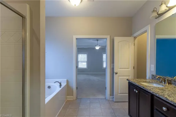 $569,975 | 5409 Torwood Drive, Summerfield, NC 27358