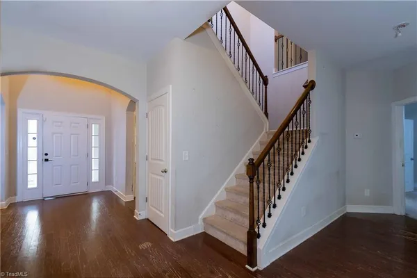 $569,975 | 5409 Torwood Drive, Summerfield, NC 27358