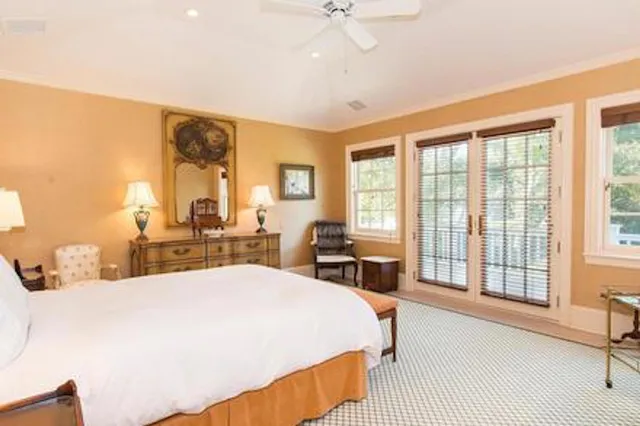 $125,000 | Undisclosed Address, Southampton, NY 11968