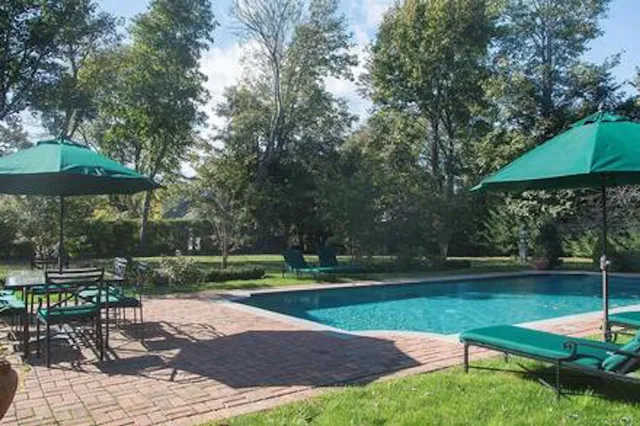 $125,000 | Undisclosed Address, Southampton, NY 11968