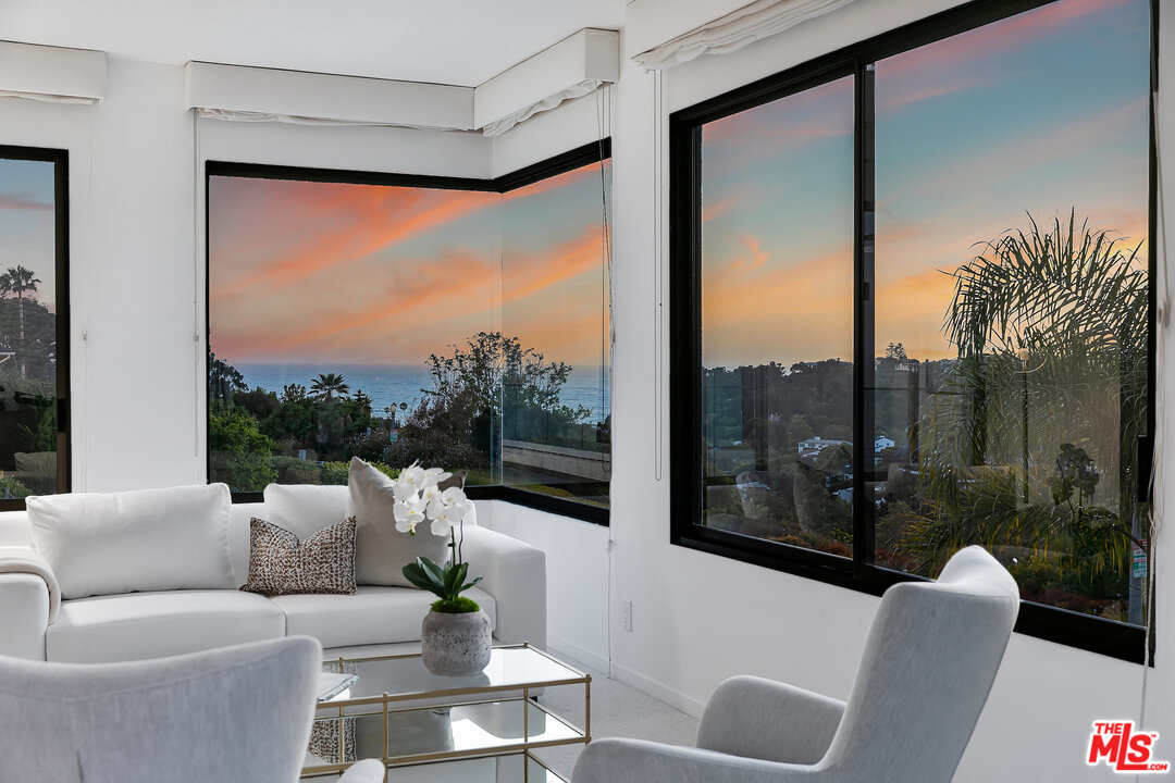 620 Adelaide Drive Santa Monica, CA 90402 - Photo 20 of 33