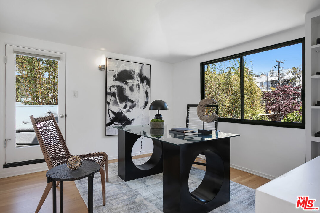 620 Adelaide Drive Santa Monica, CA 90402 - Photo 25 of 33