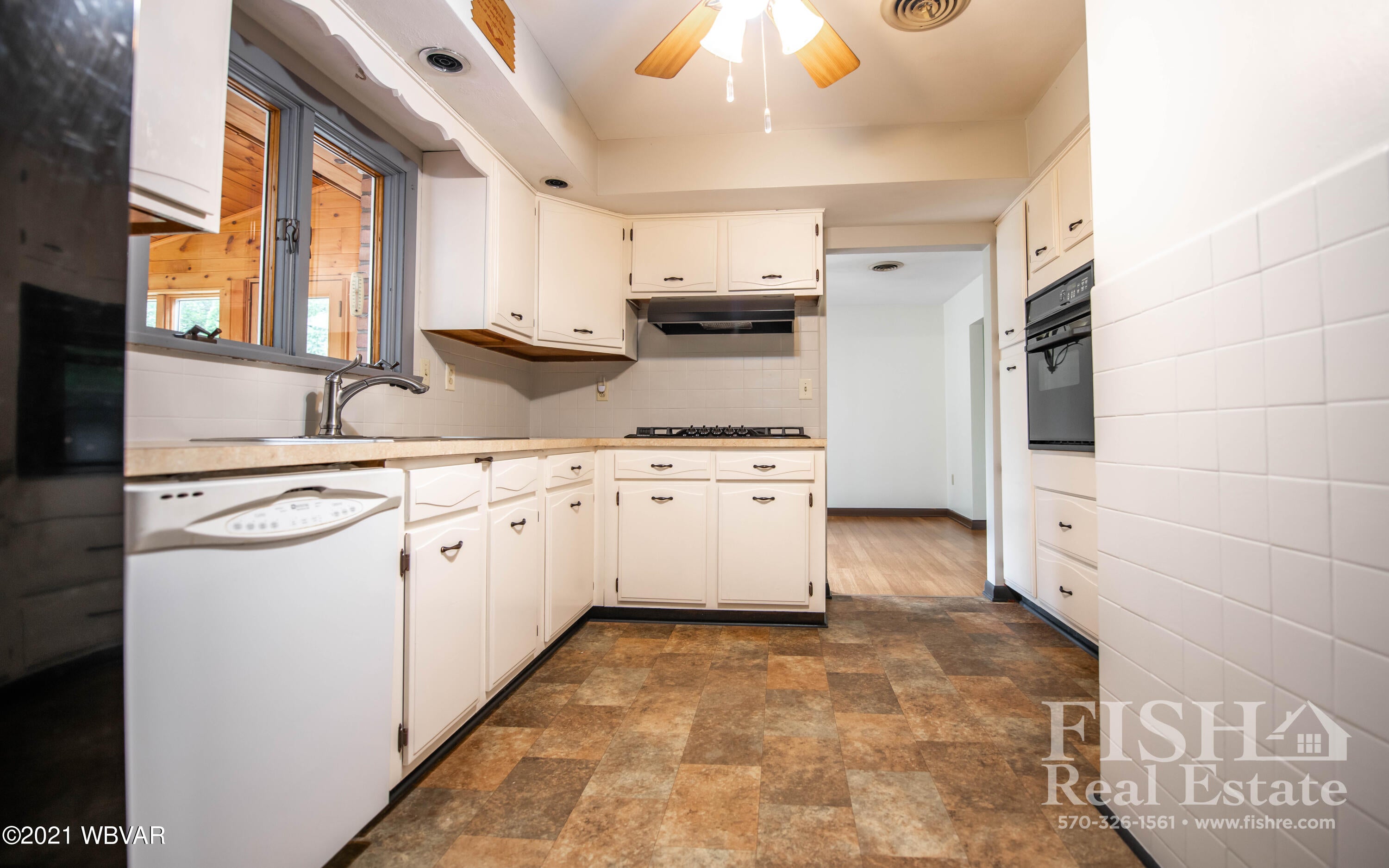 820 St Davids Road Williamsport, PA 17701 - Photo 7 of 22 Gallery Image 7