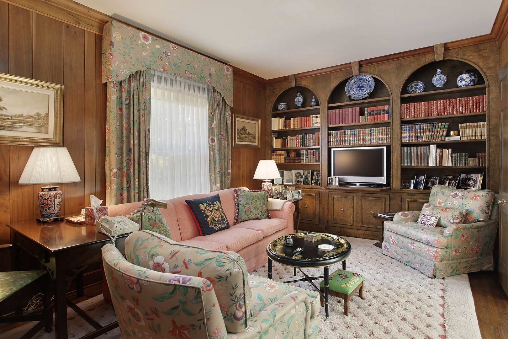 334 Woodley Road Winnetka, IL 60093 - Photo 4 of 14