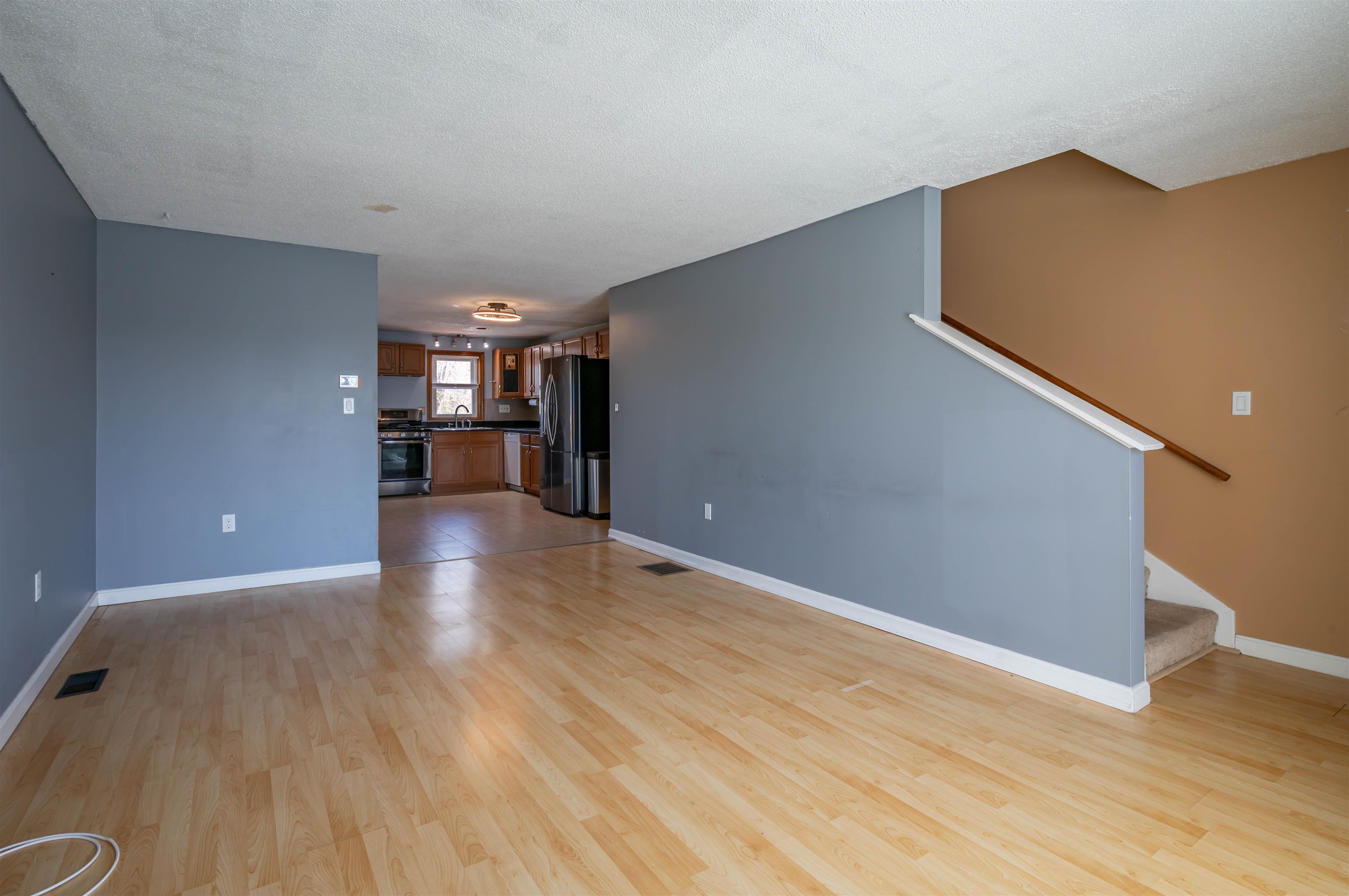 6 Pleasant Street, Unit A5 Hooksett, NH 03106 - Photo 13 of 24