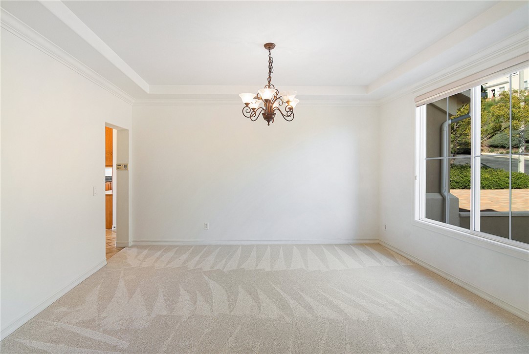 3429 Castleman Lane Burbank, CA 91504 - Photo 11 of 45